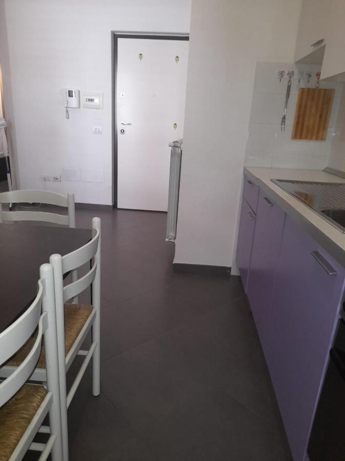 Tranquiloh Apartment Home Terni Bagian luar foto